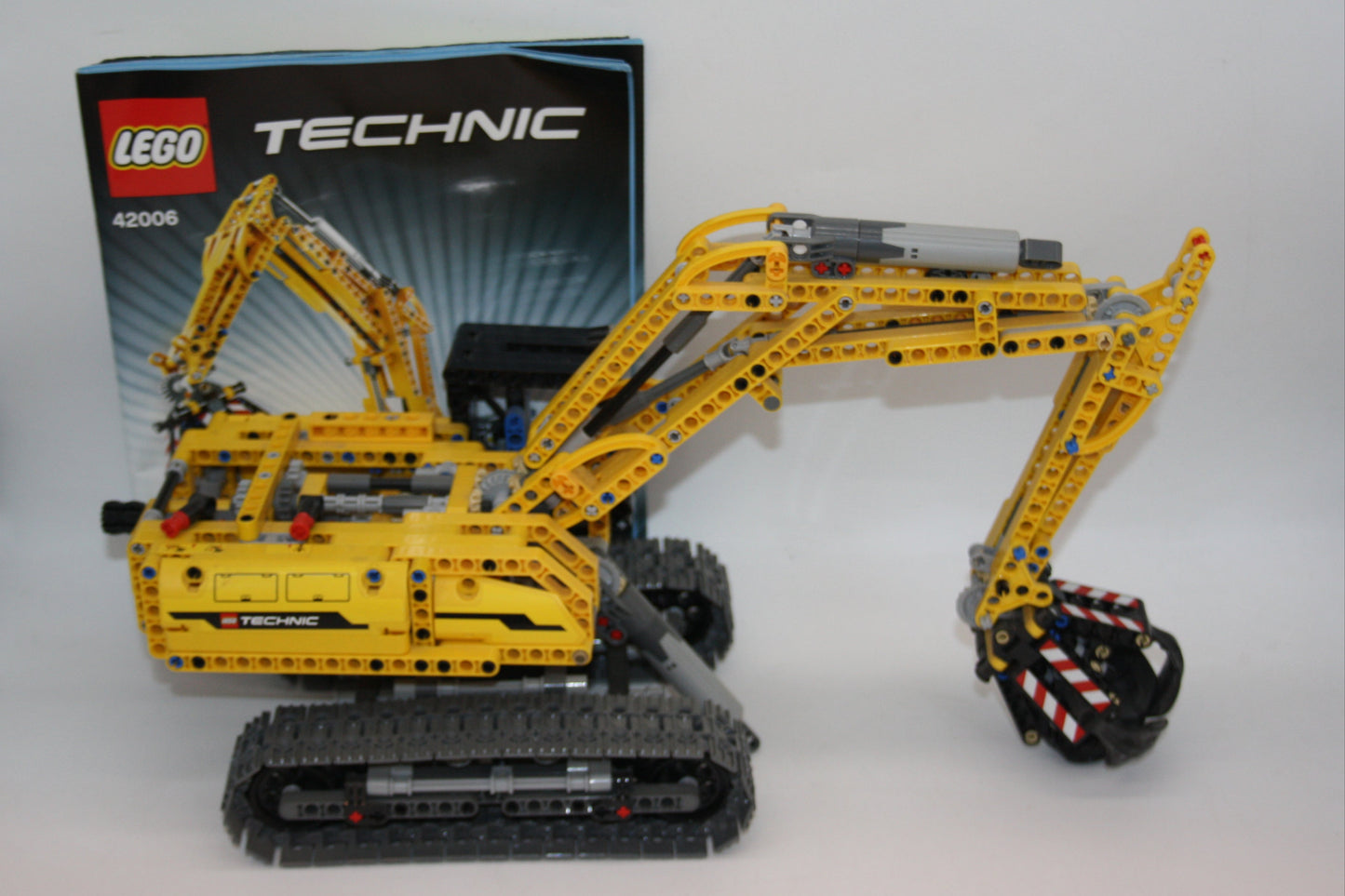 LEGO® - Technic Set - 42006 Raupenbagger - inkl. BA