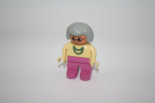 Duplo - Oma alt - pinke Hose/creme gelbes Oberteil - Frau - Figur