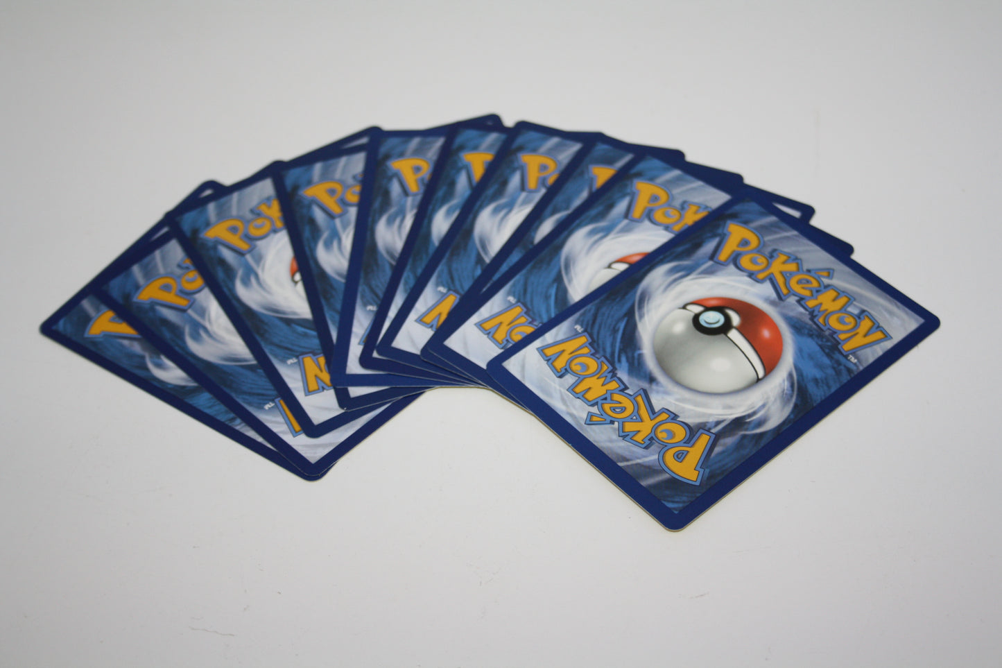 Pokémon - Mystery Pack - je 10 Karten - 1x Holo Garantiert - Deutsch