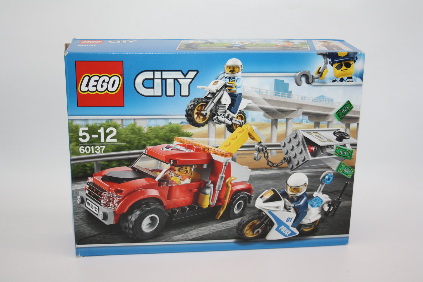 LEGO® - City - Set 60137 Abschleppwagen auf Abwegen - inkl. BA & OVP