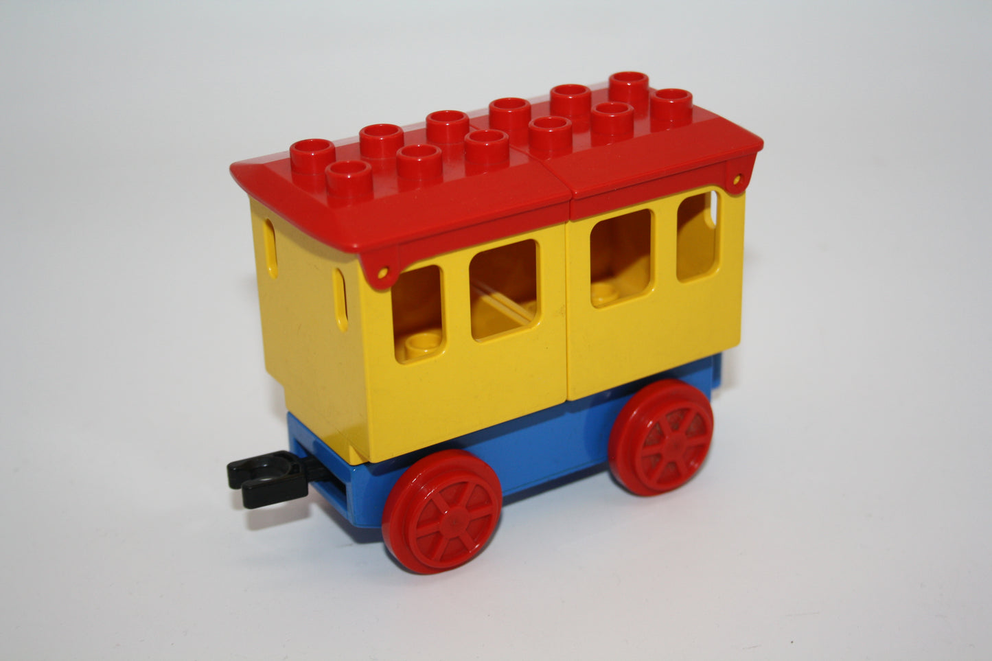 Duplo - alter Personenwagen - zuf. Farben - Eisenbahn - Wagon/Waggon