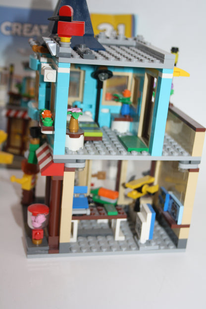 LEGO® - City Set - 31105 Spielzeugladen im Stadthaus