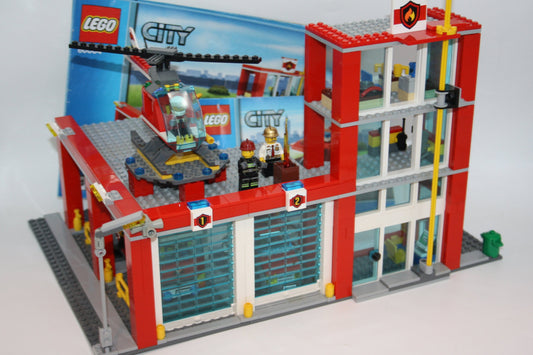 LEGO® - City Set - 60004 große Feuerwehrstation - inkl. BA