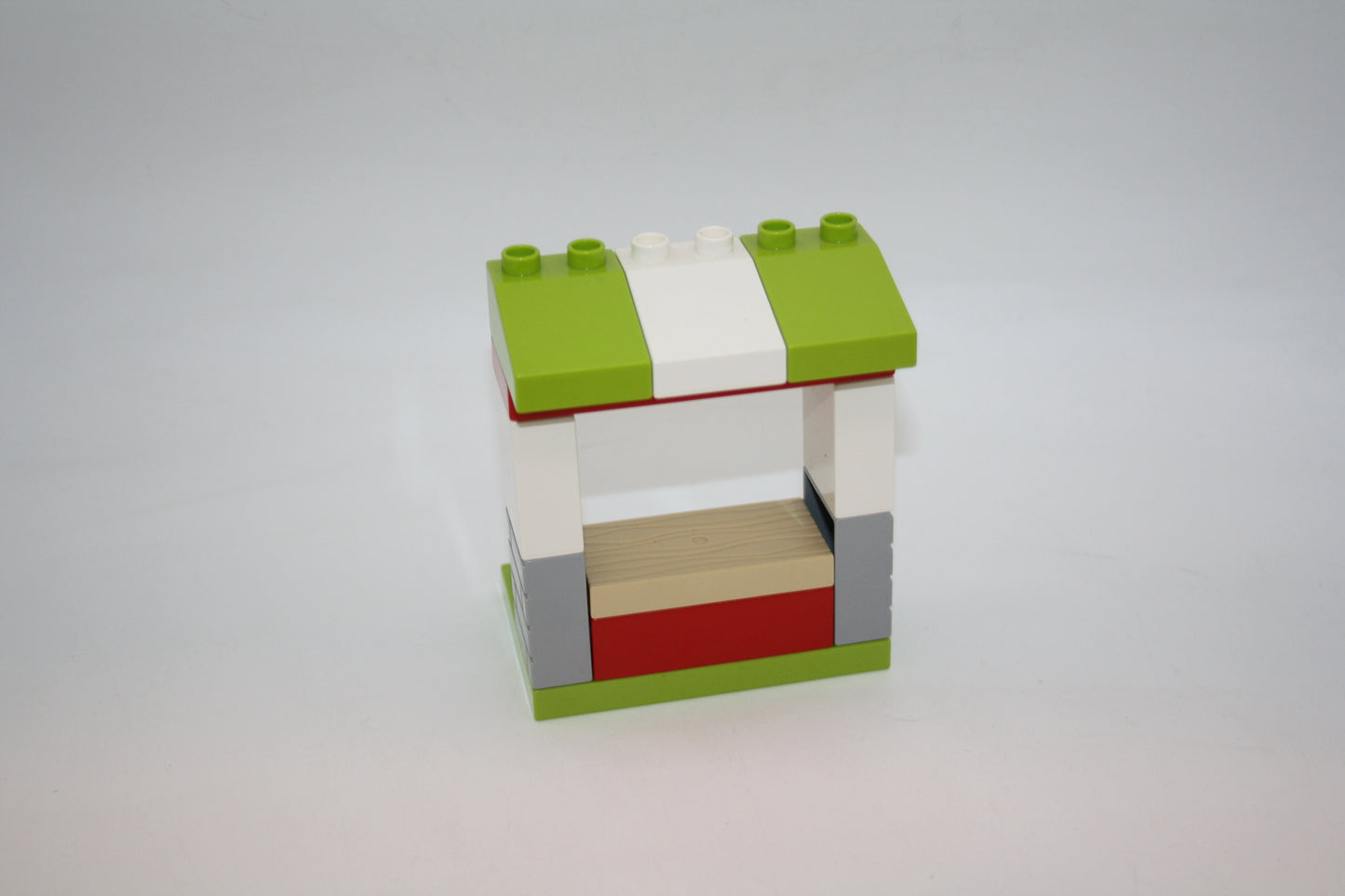 Duplo - Pizza Stand/Verkaufsstand - Limettengrün/Weiß - Bauelement - Zusammengebaut