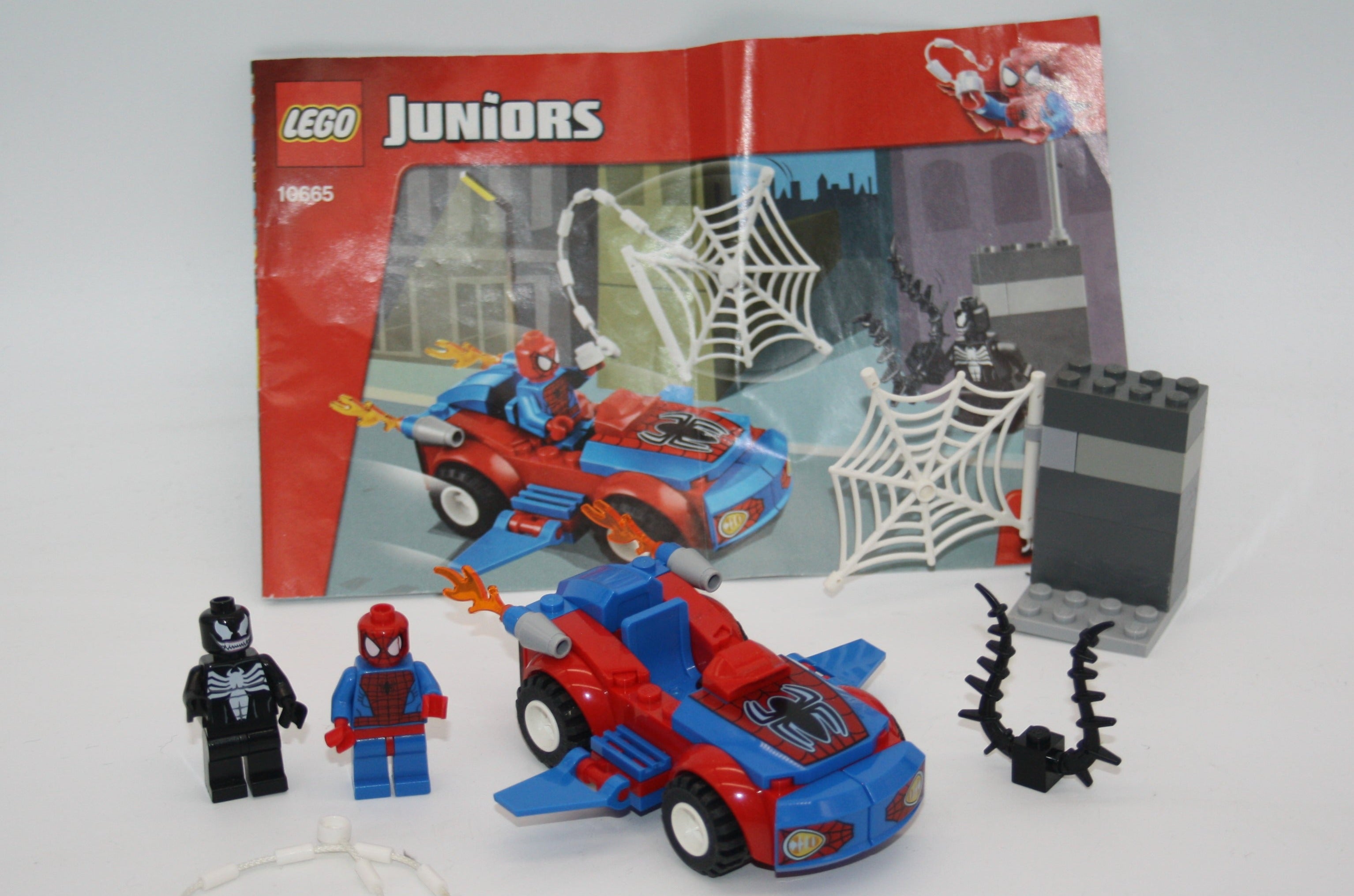 LEGO® - Juniors - 10665 Spider Man gegen Venom Verfolgung - Marvel