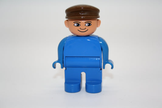 Duplo - Mann alt - blaue Hose/blaues Oberteil/brauner Hut - Figur