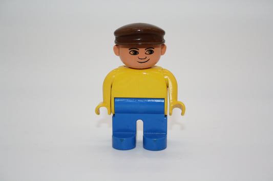 Duplo - Mann alt - blaue Hose/gelbes Oberteil/brauner Hut - Figur