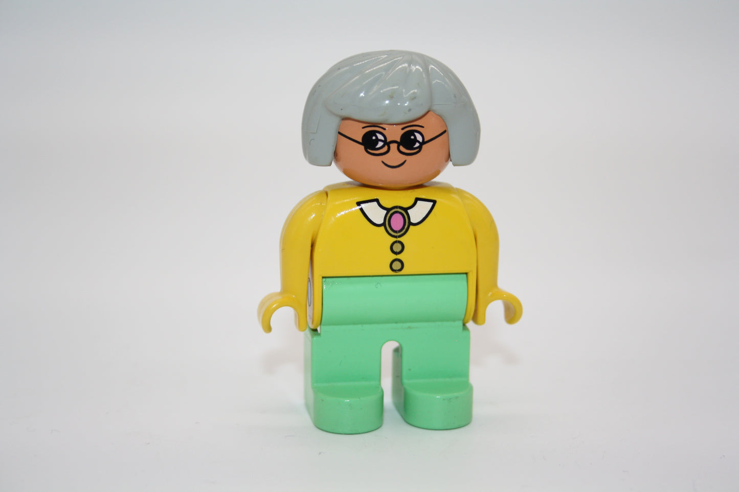 Duplo - Oma alt - minte Hose/gelbes Oberteil - Frau - Figur