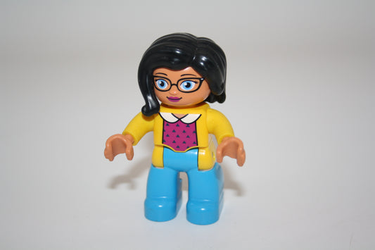 Duplo - Frau mit Brille - schwarze Haare- hellblaue Hose - gelbe Jacke - Lissi - Figur